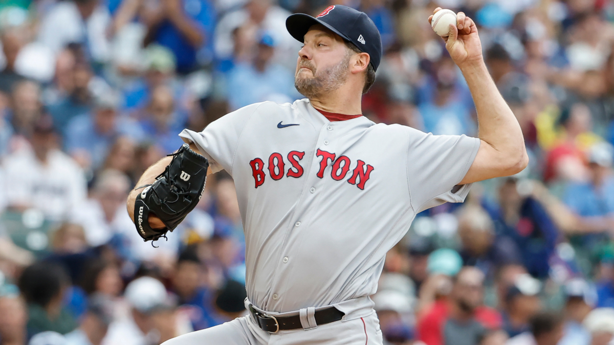 Boston Red Sox starting pitcher Rich Hill