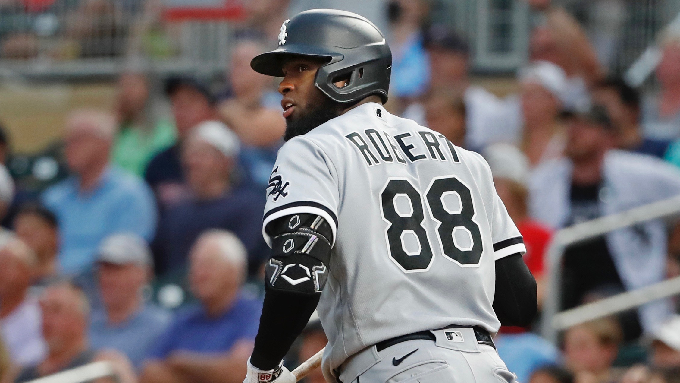 MLB: Chicago White Sox at Minnesota Twins