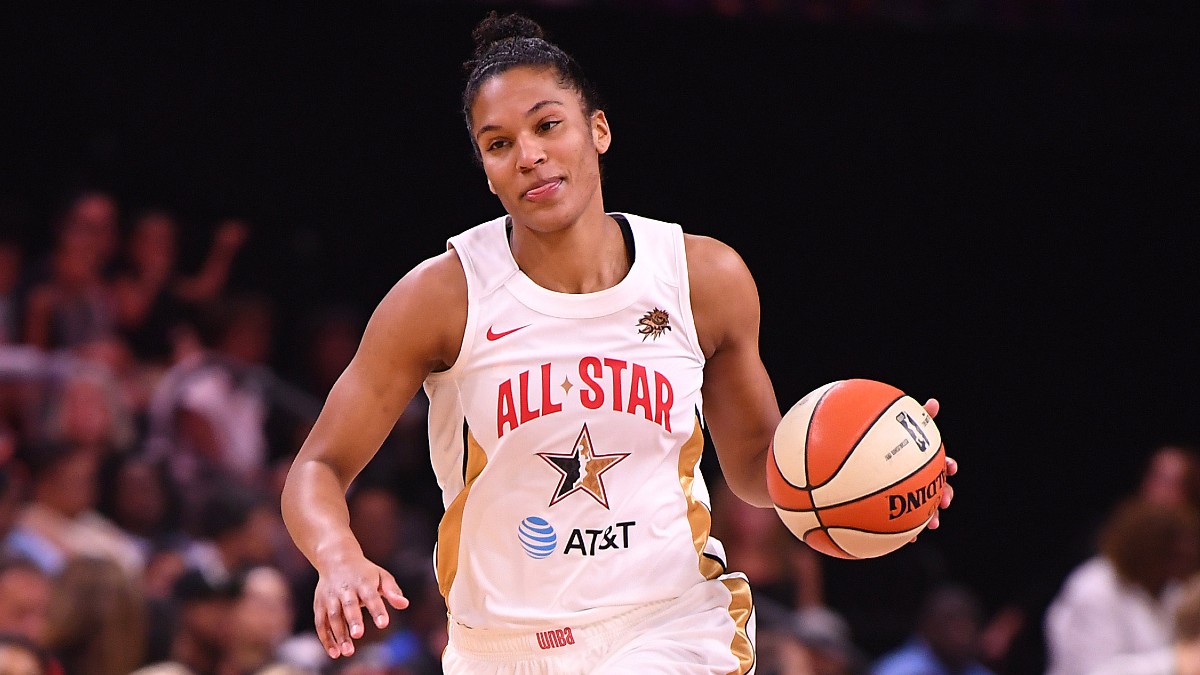 Connecticut Sun forward Alyssa Thomas