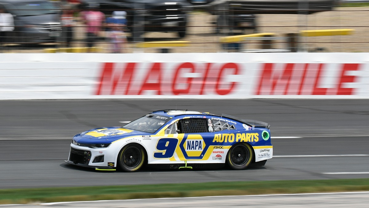 NACAR driver Chase Elliott