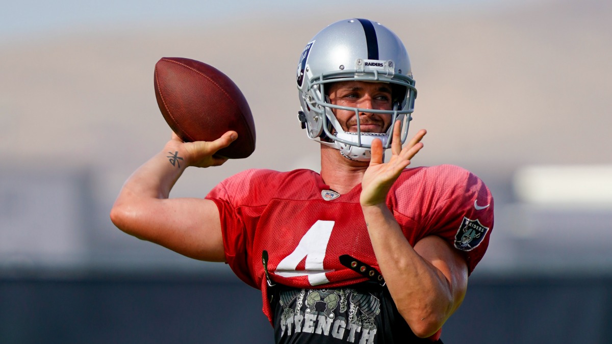 Las Vegas Raiders quarterback Derek Carr