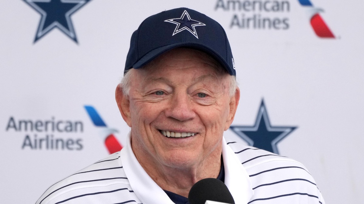Dallas Cowboys owner Jerry Jones