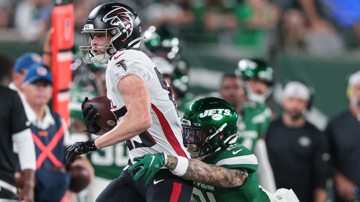 Atlanta Falcons wide receiver Jared Bernhardt (83), New York Jets safety Ashtyn Davis (21)