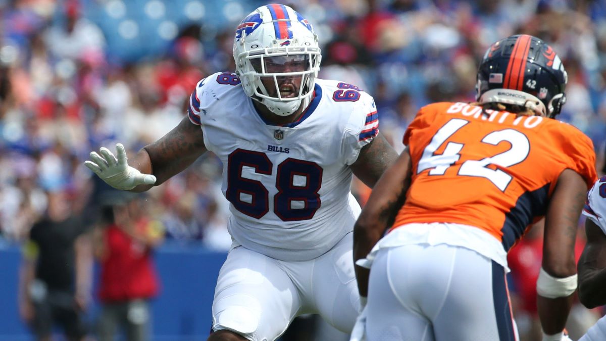 Buffalo Bills offensive lineman Bobby Hart