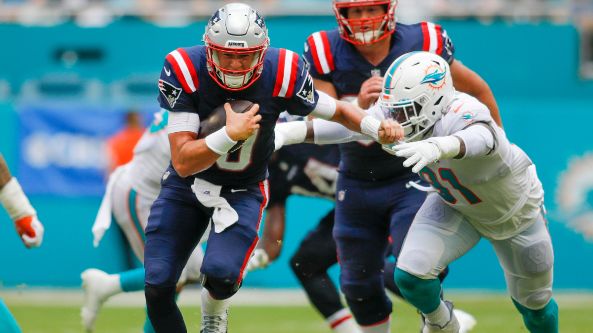 New England Patriots quarterback Mac Jones