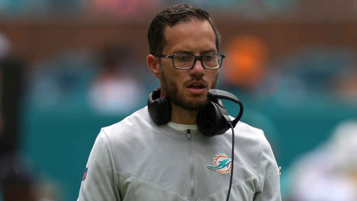 Miami Dolphins coach Mike McDaniel