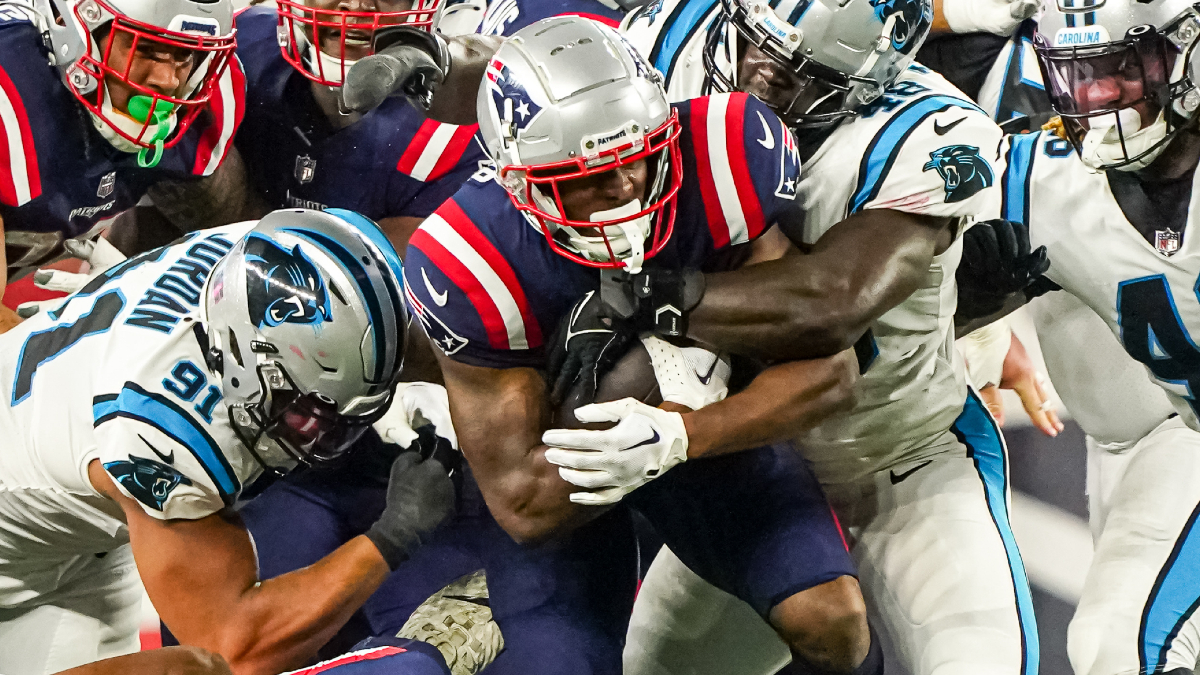 New England Patriots running back Pierre Strong