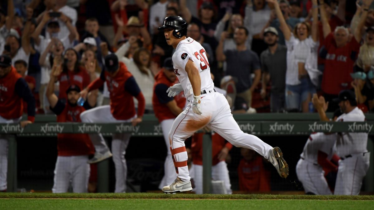 Boston Red Sox outfielder Rob Refsnyder