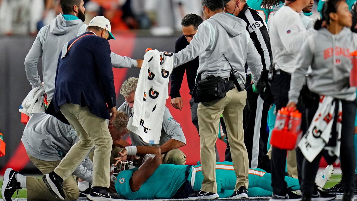 Miami Dolphins quarterback Tua Tagovailoa