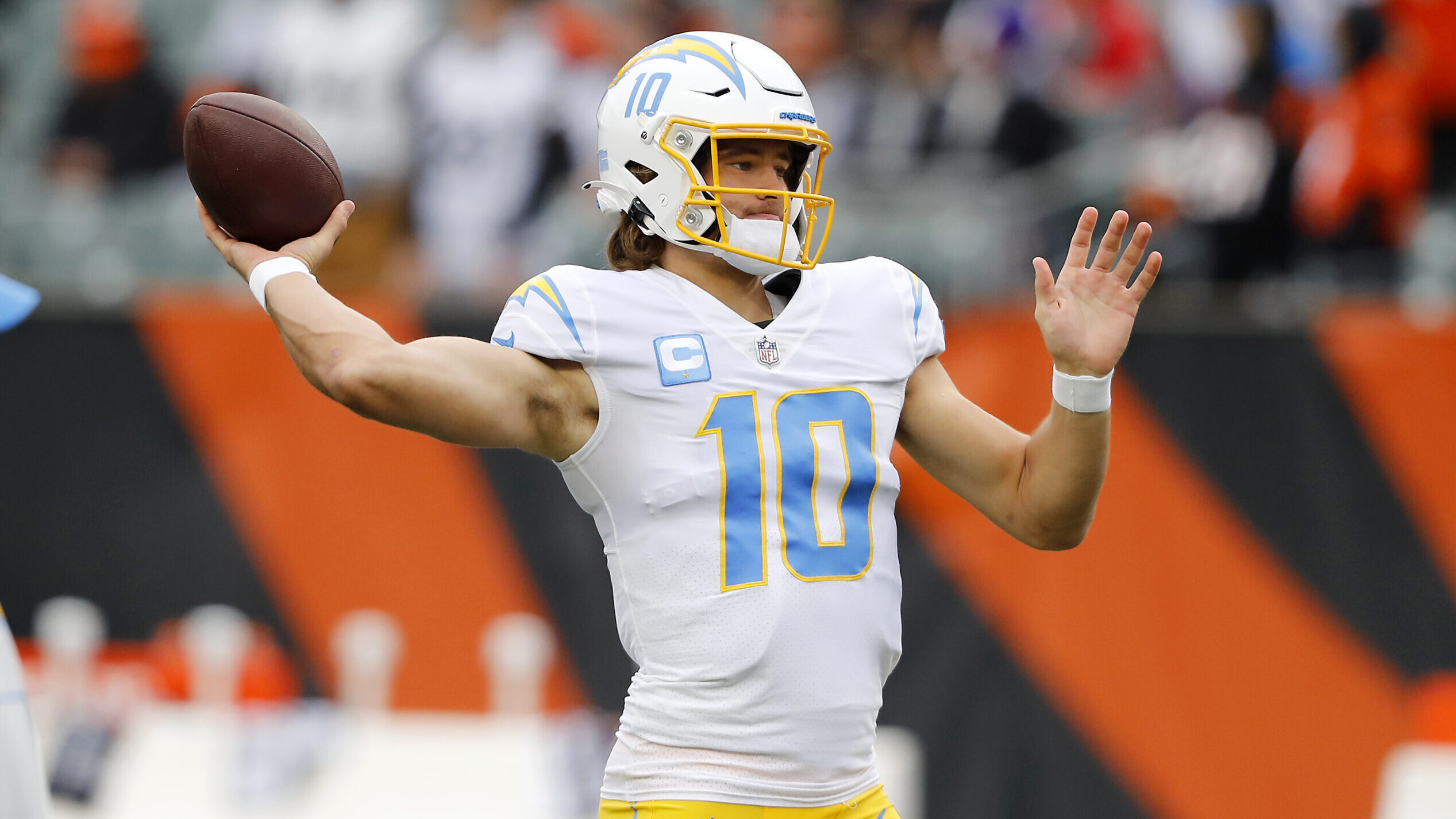NFL: Los Angeles Chargers at Cincinnati Bengals