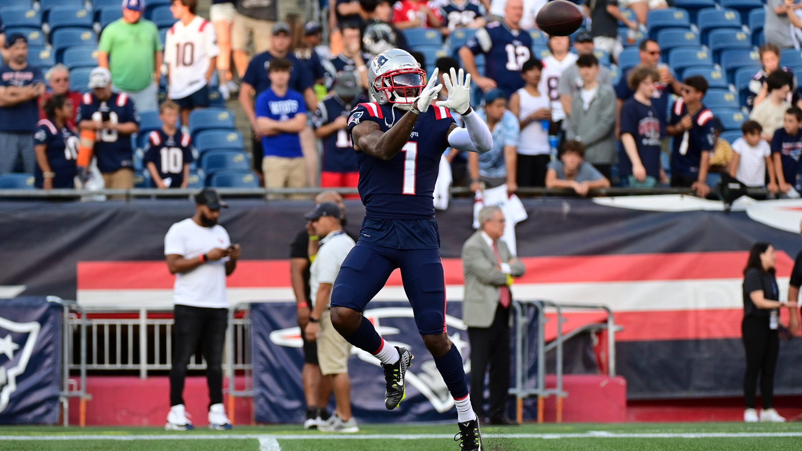 NFL: Carolina Panthers at New England Patriots