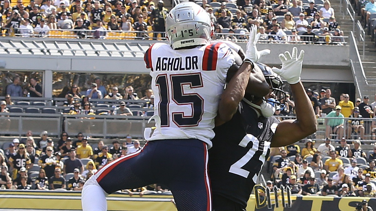 New England Patriots receiver Nelson Agholor