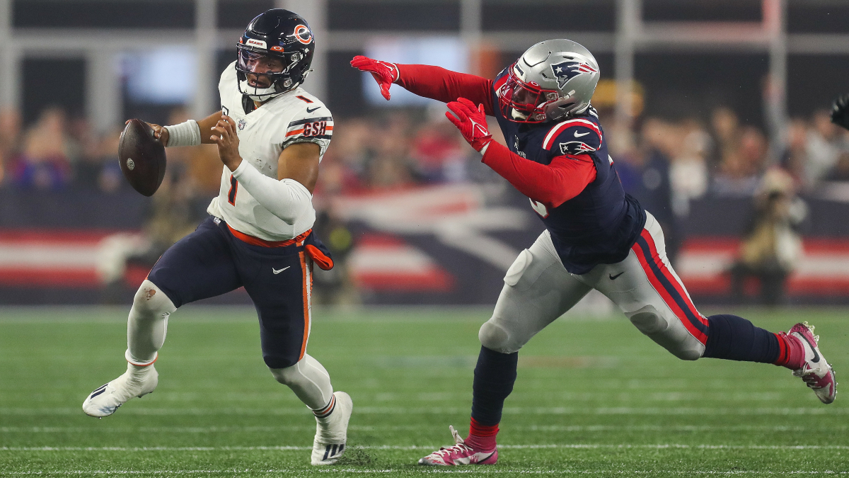 Chicago Bears quarterback Justin Fields