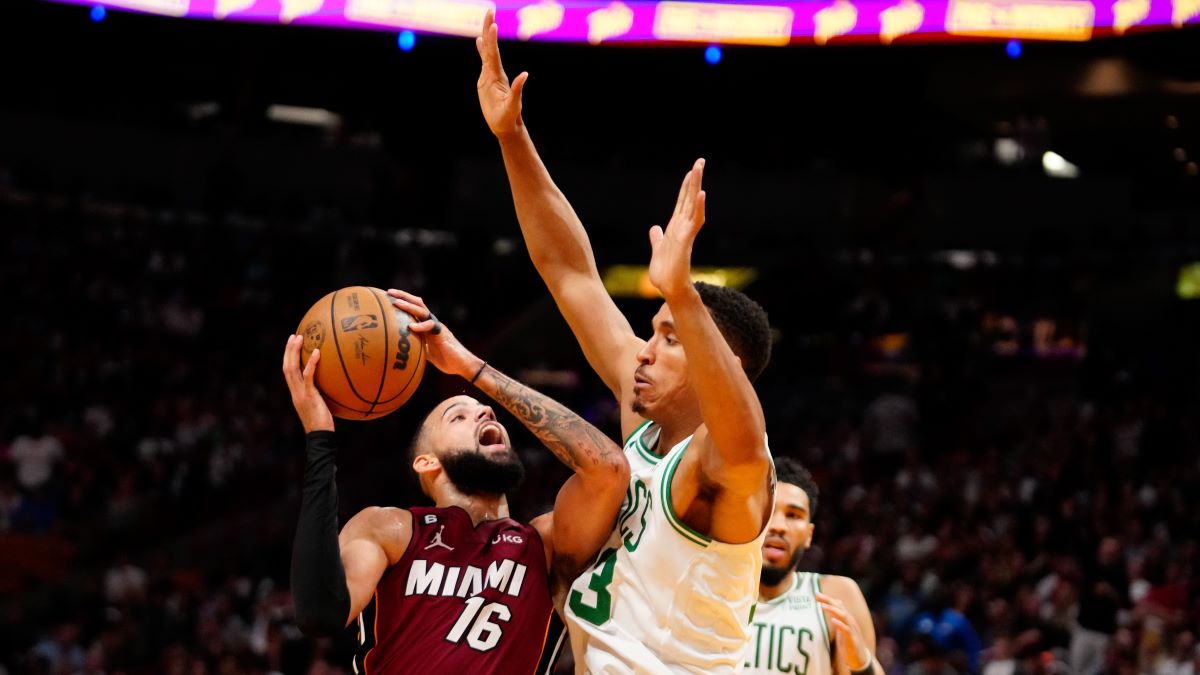 Boston Celtics guard Malcolm Brogdon