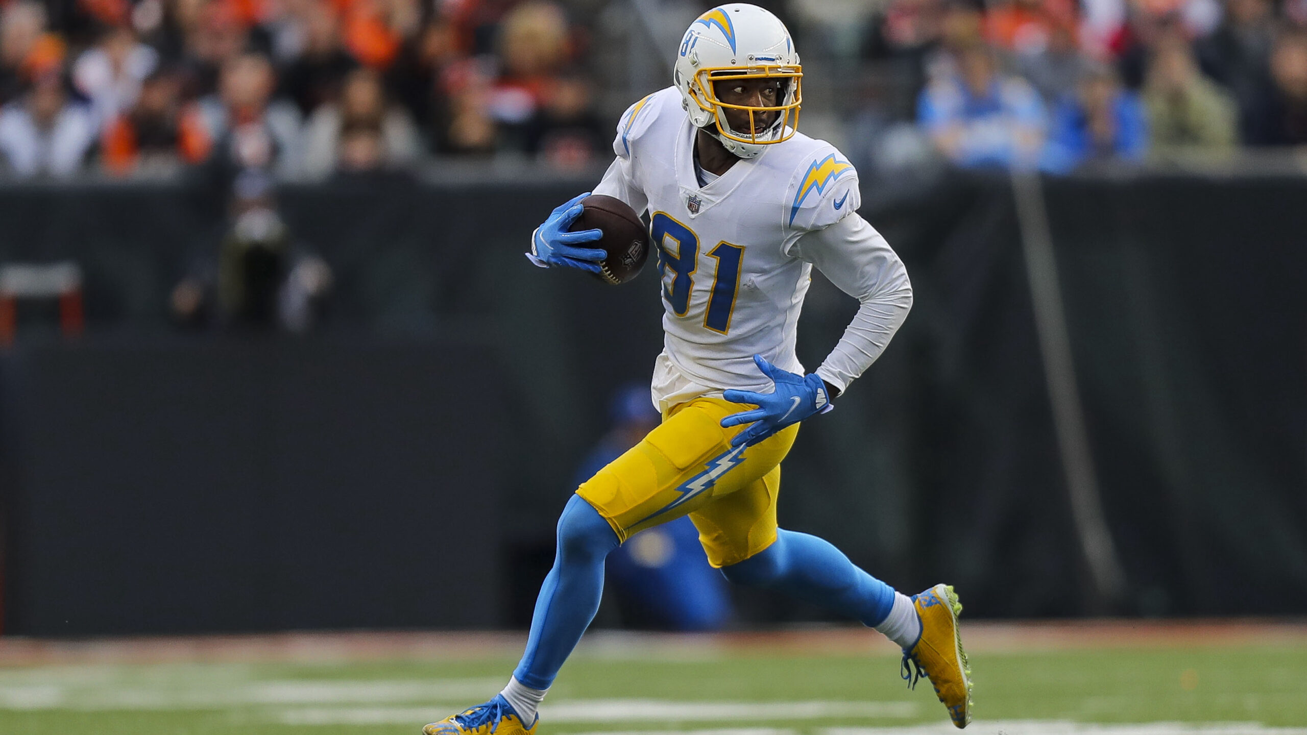 NFL: Los Angeles Chargers at Cincinnati Bengals