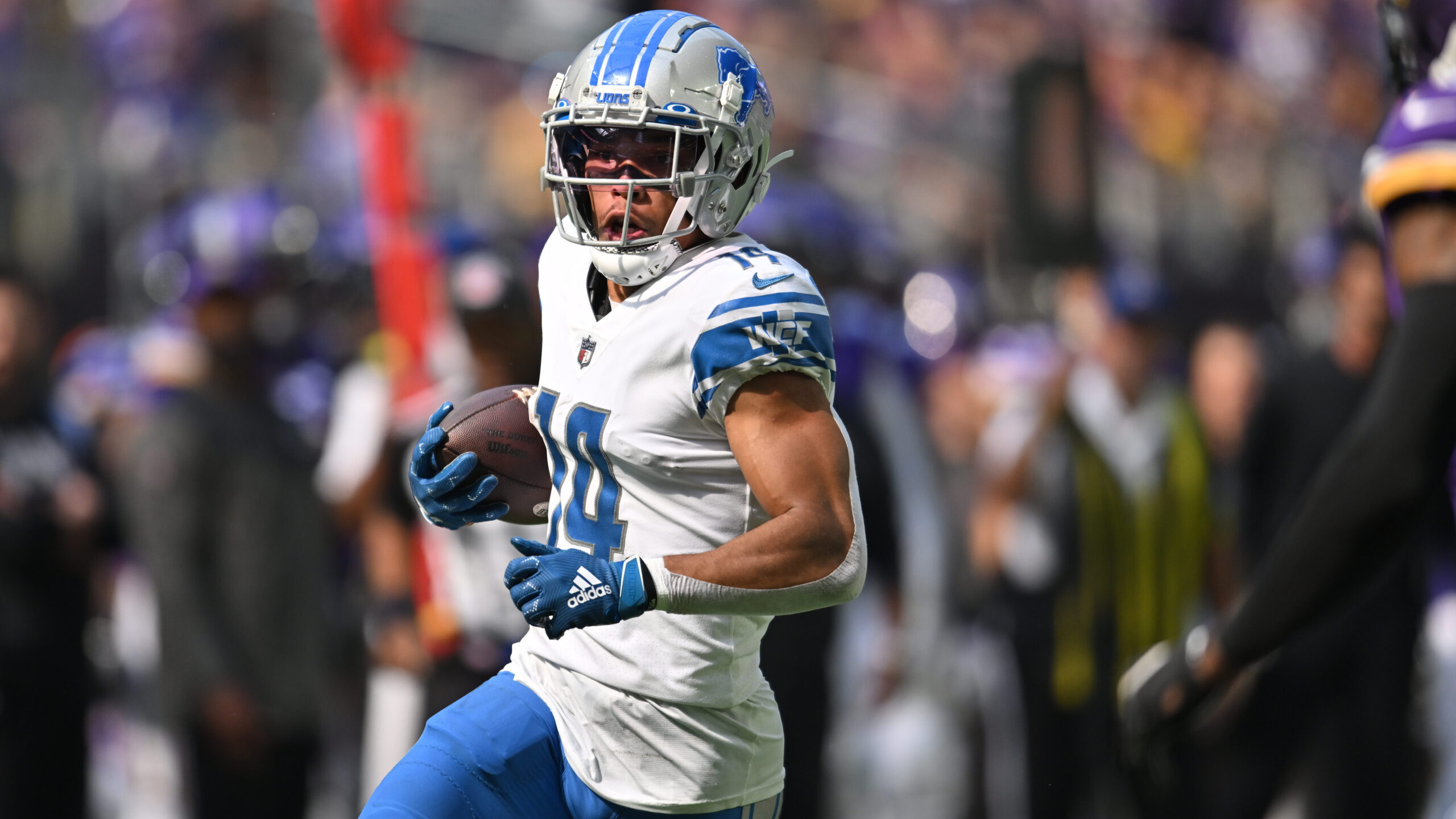 NFL: Detroit Lions at Minnesota Vikings