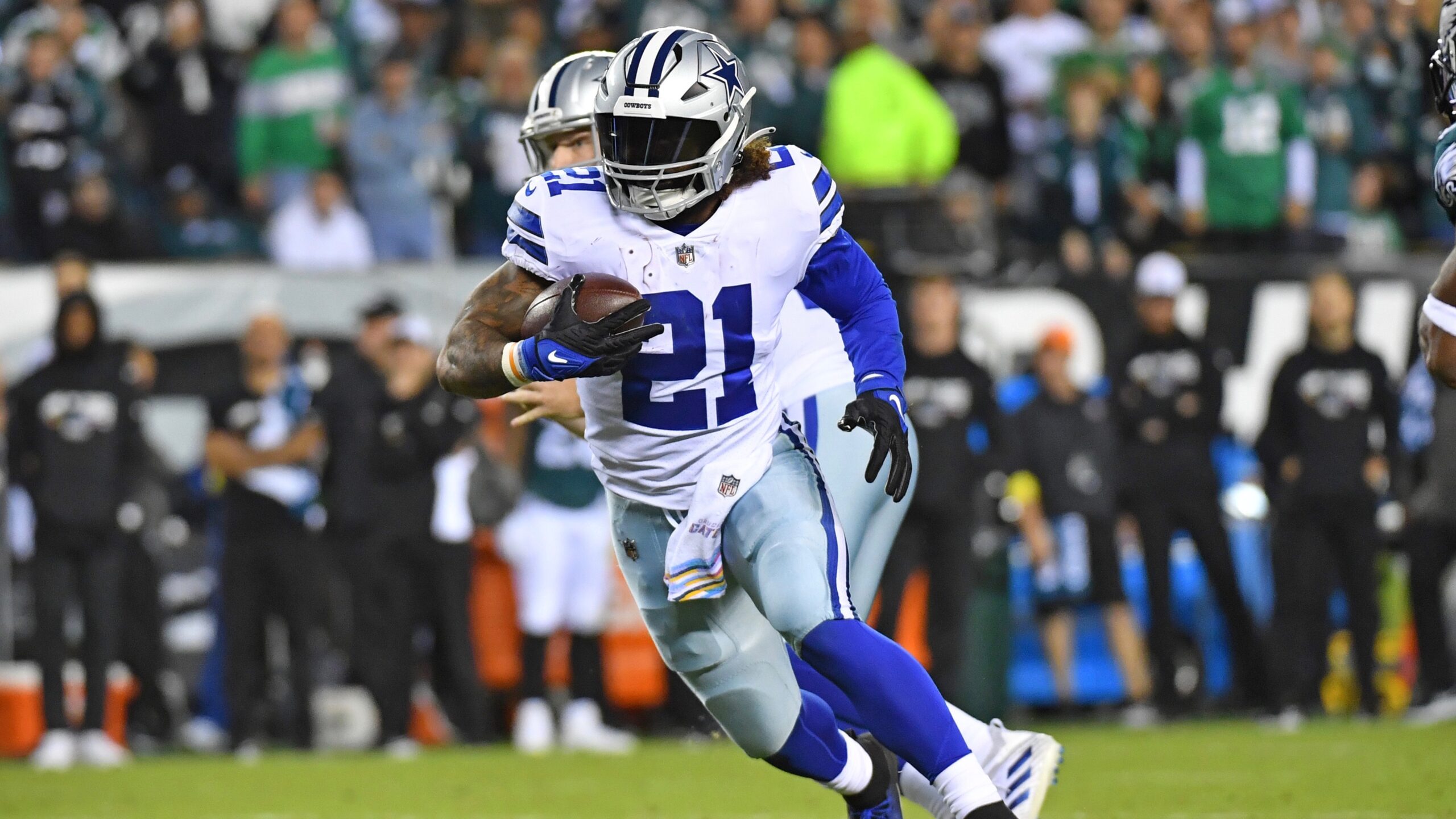 NFL: Dallas Cowboys at Philadelphia Eagles