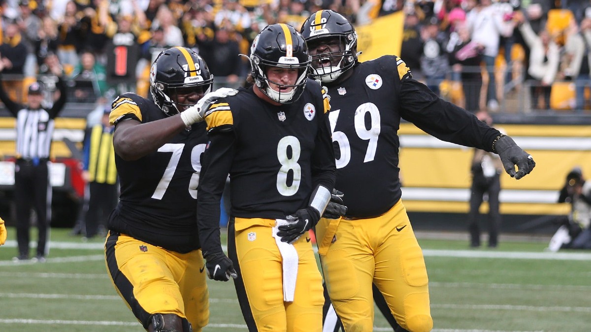 Pittsburgh Steelers quarterback Kenny Pickett