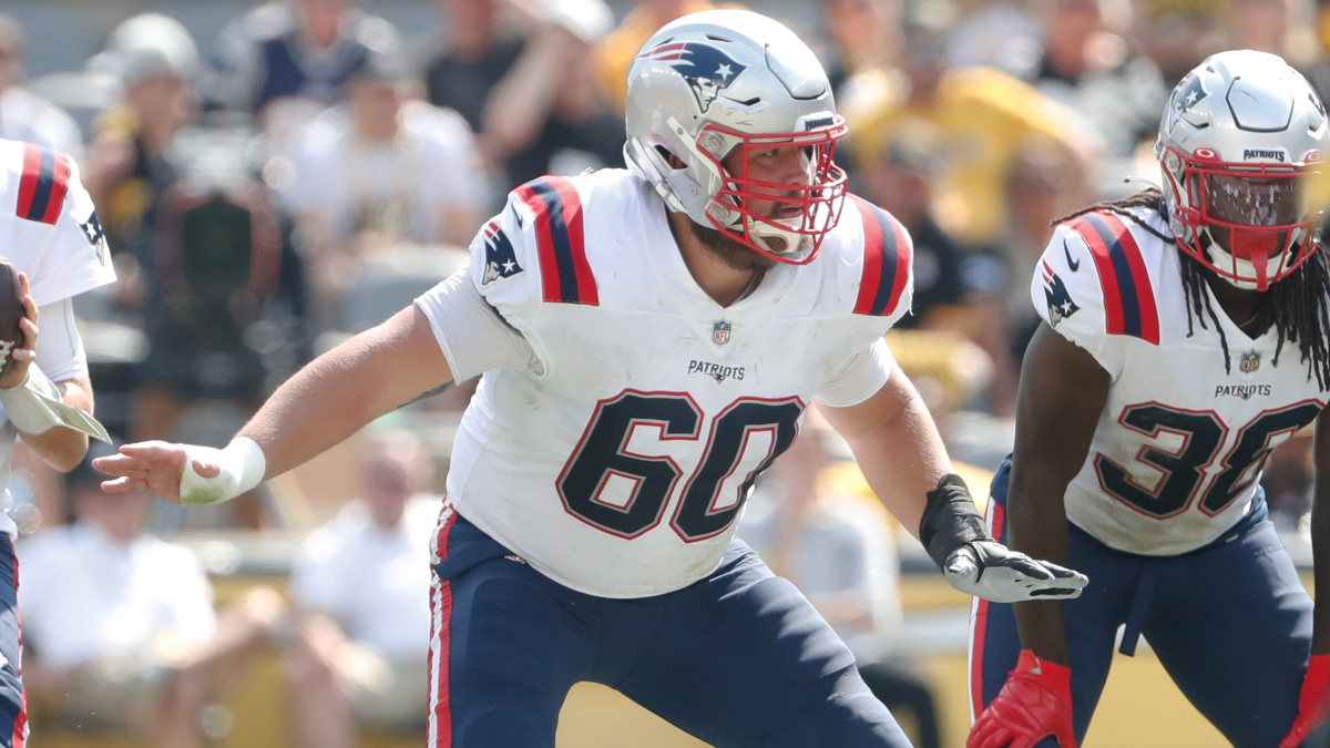 New England Patriots center David Andrews