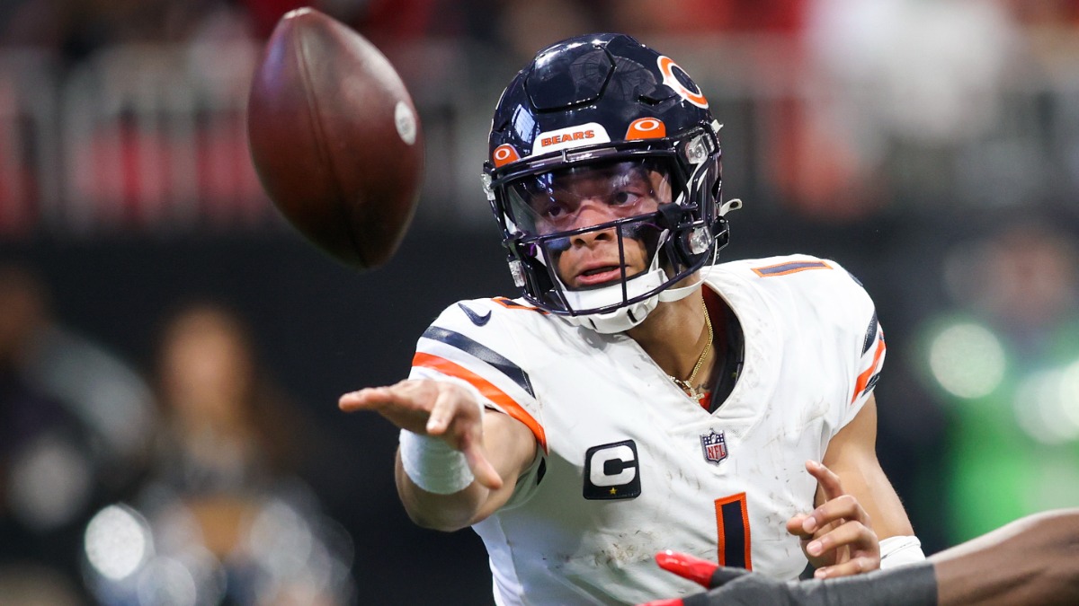 Chicago Bears quarterback Justin Fields