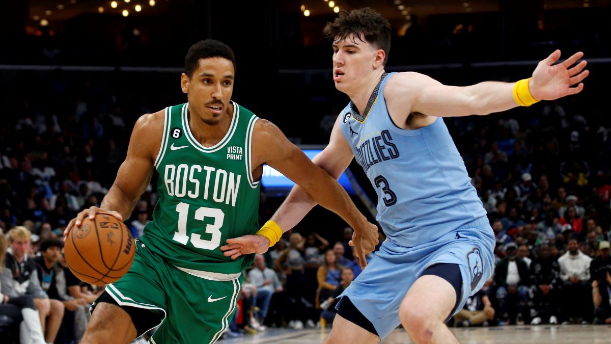 Boston Celtics guard Malcolm Brogdon