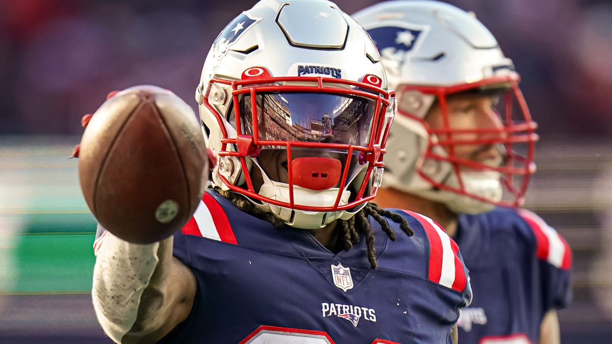 New England Patriots running back Rhamondre Stevenson