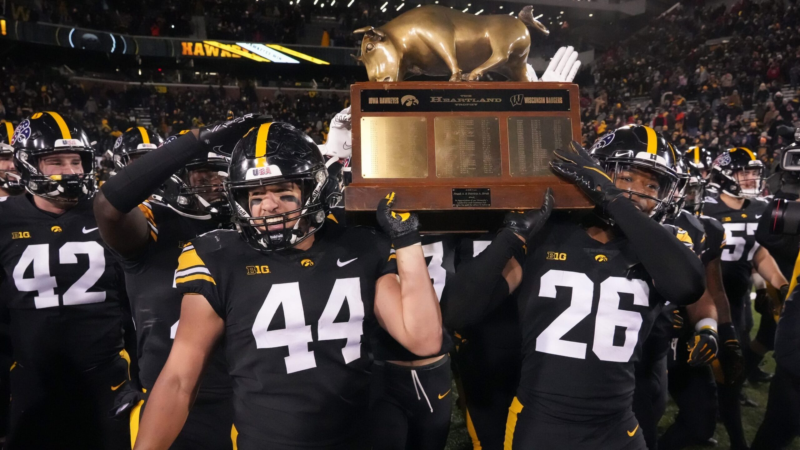 Syndication: The Des Moines Register