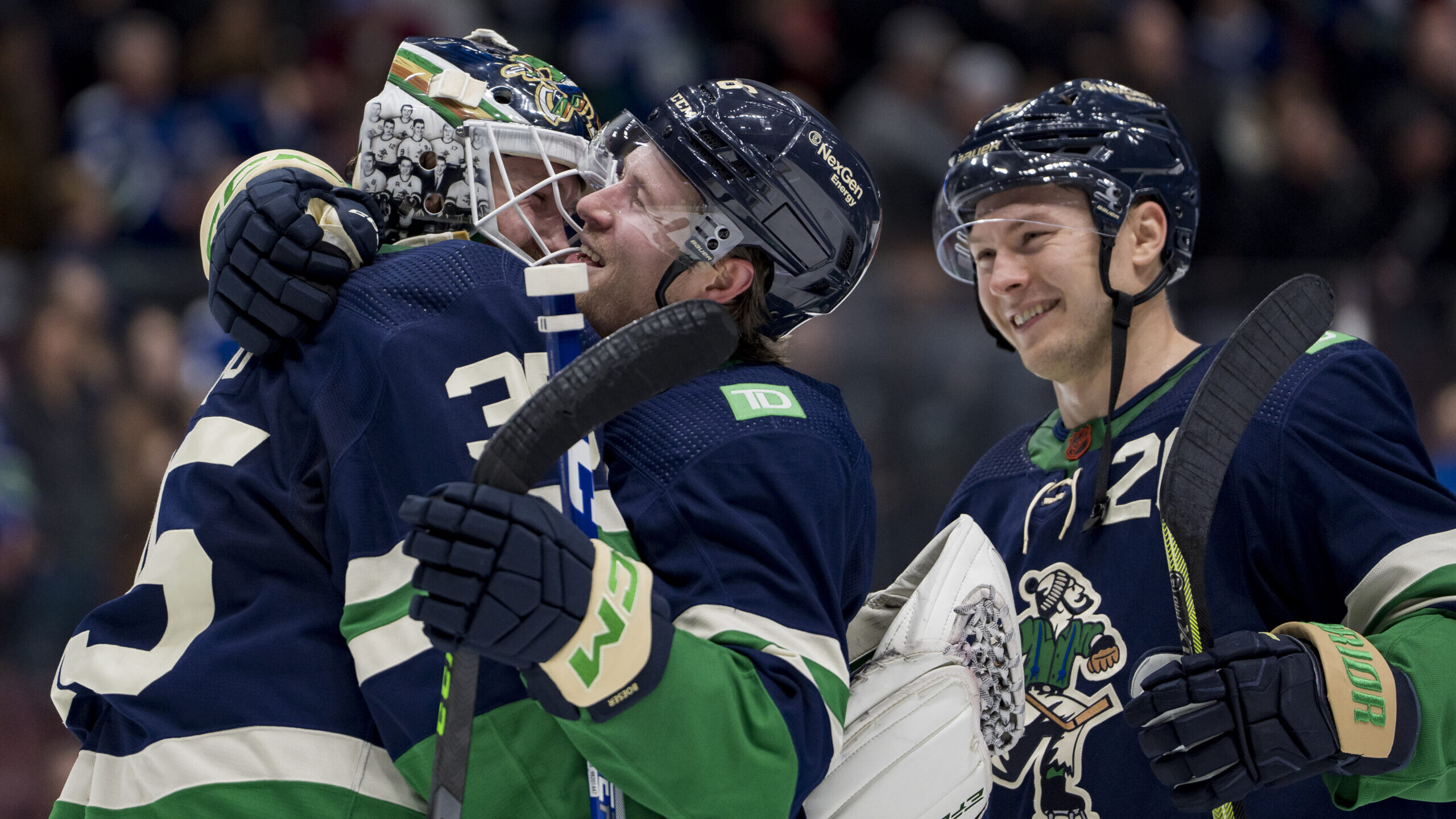 NHL: Los Angeles Kings at Vancouver Canucks
