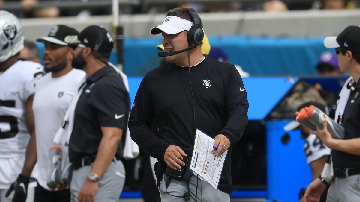 Las Vegas Raiders head coach Josh McDaniels