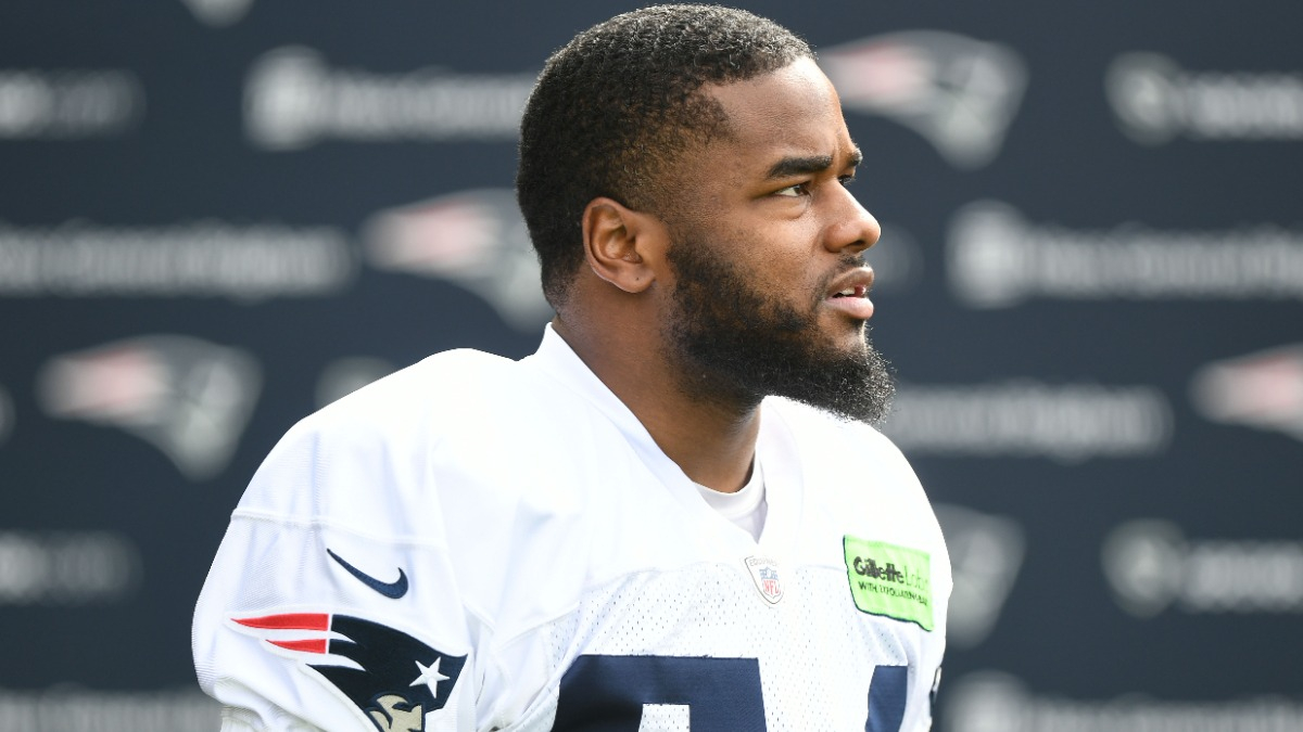 New England Patriots running back Pierre Strong