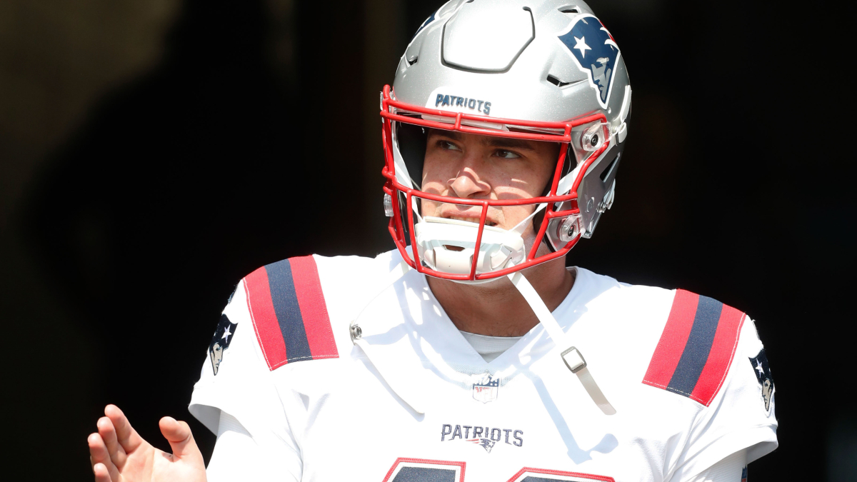 New England Patriots long snapper Joe Cardona