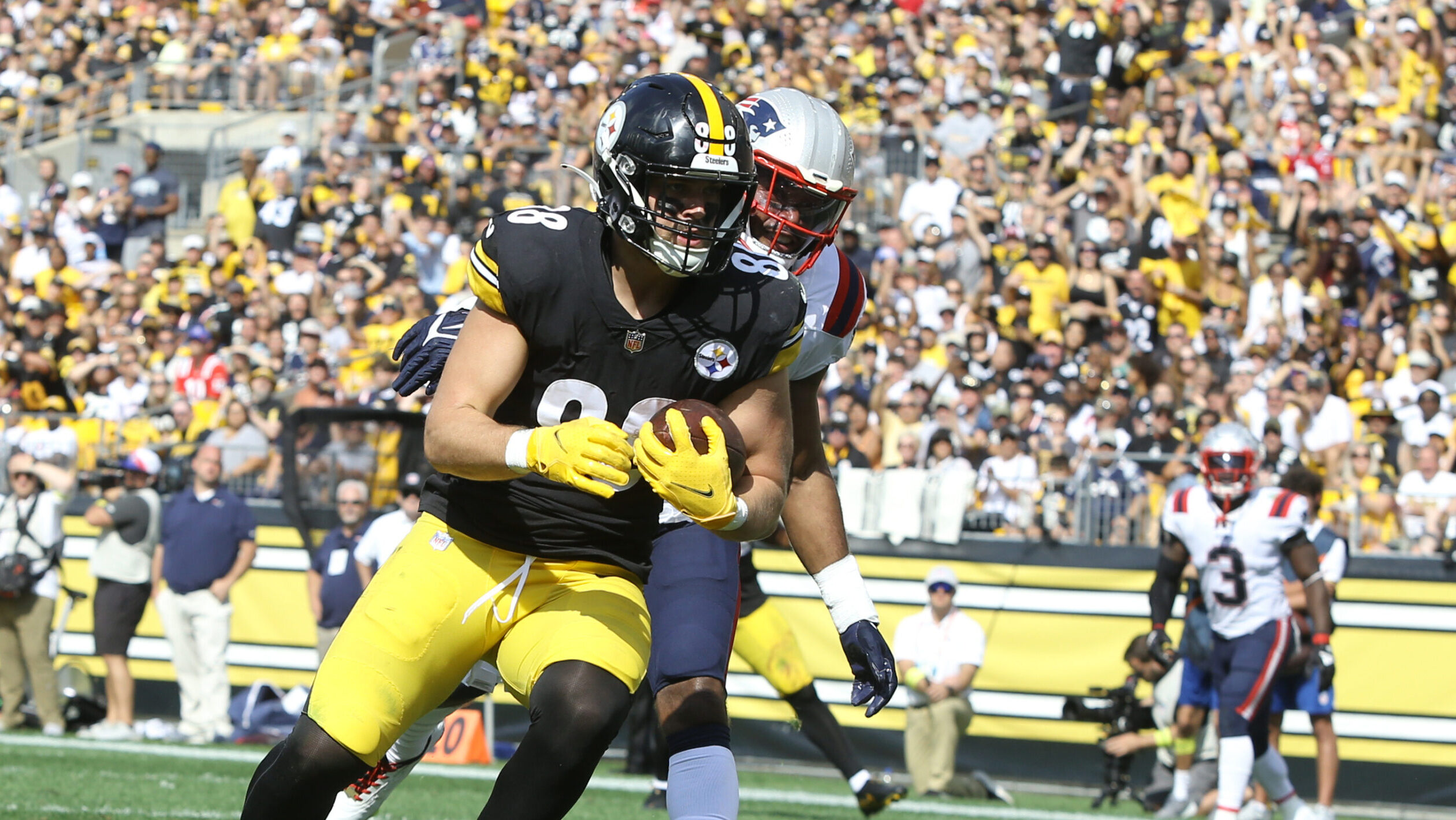NFL: New England Patriots at Pittsburgh Steelers
