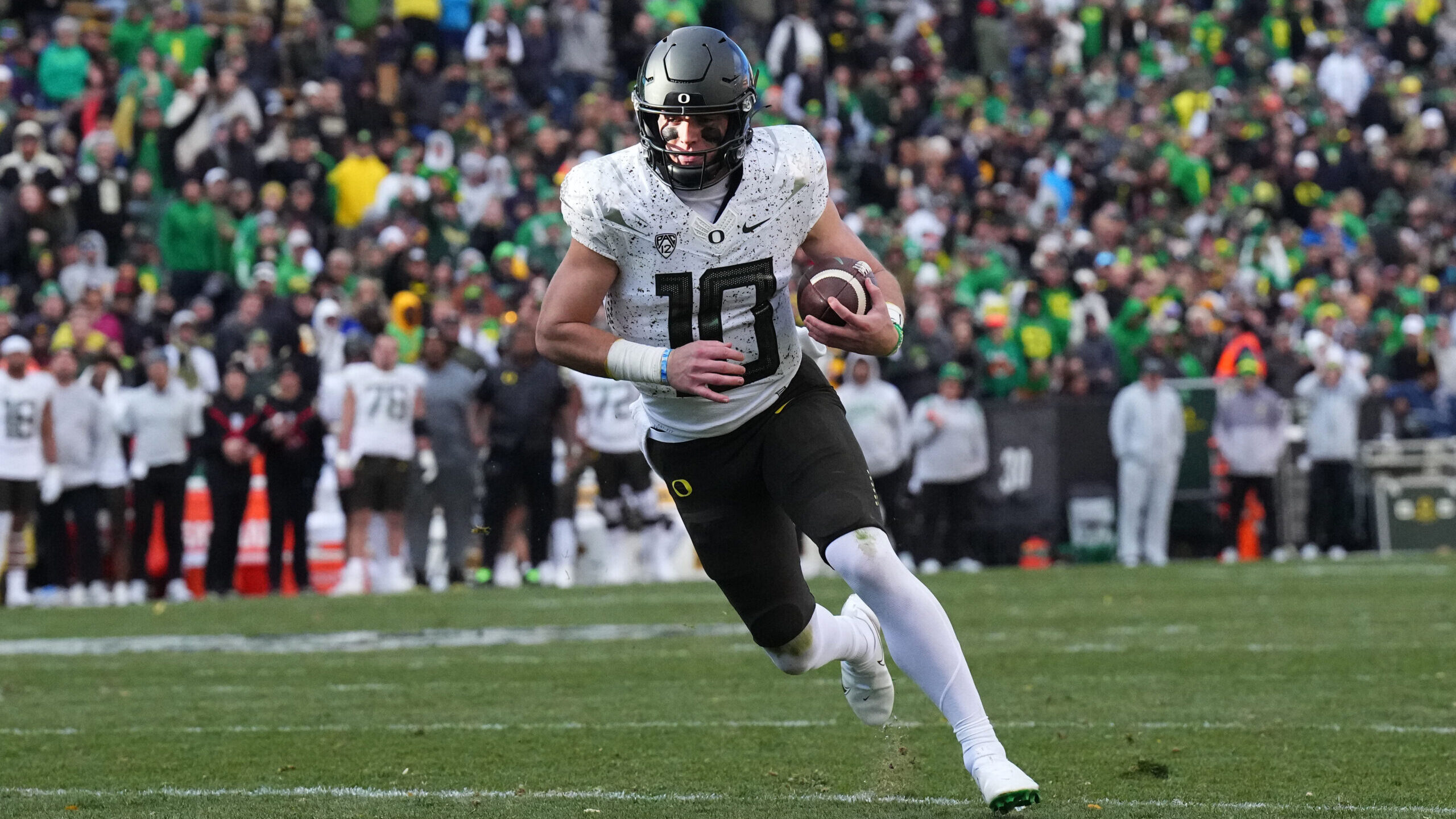 NCAA Football: Oregon at Colorado