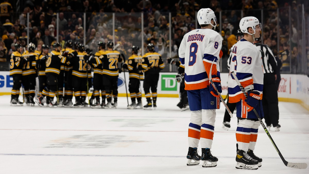 New York Islanders defenseman defenseman Noah Dobson