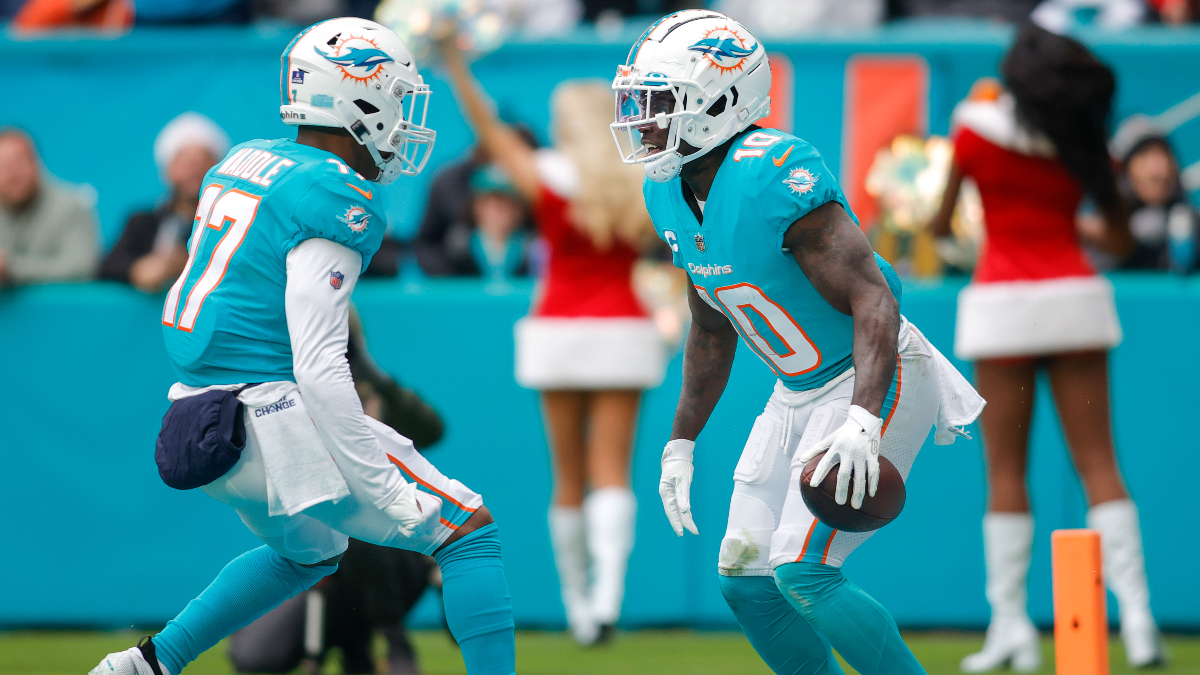 Miami Dolphins wide receivers Tyreek Hill, Jaylen Waddle