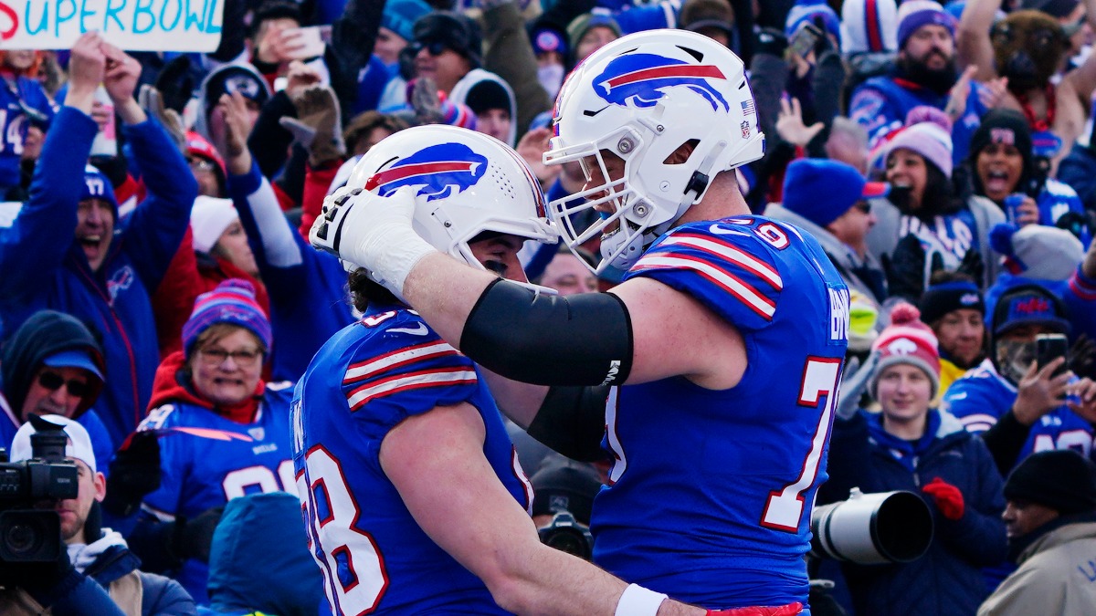 Buffalo Bills tight end Dawson Knox