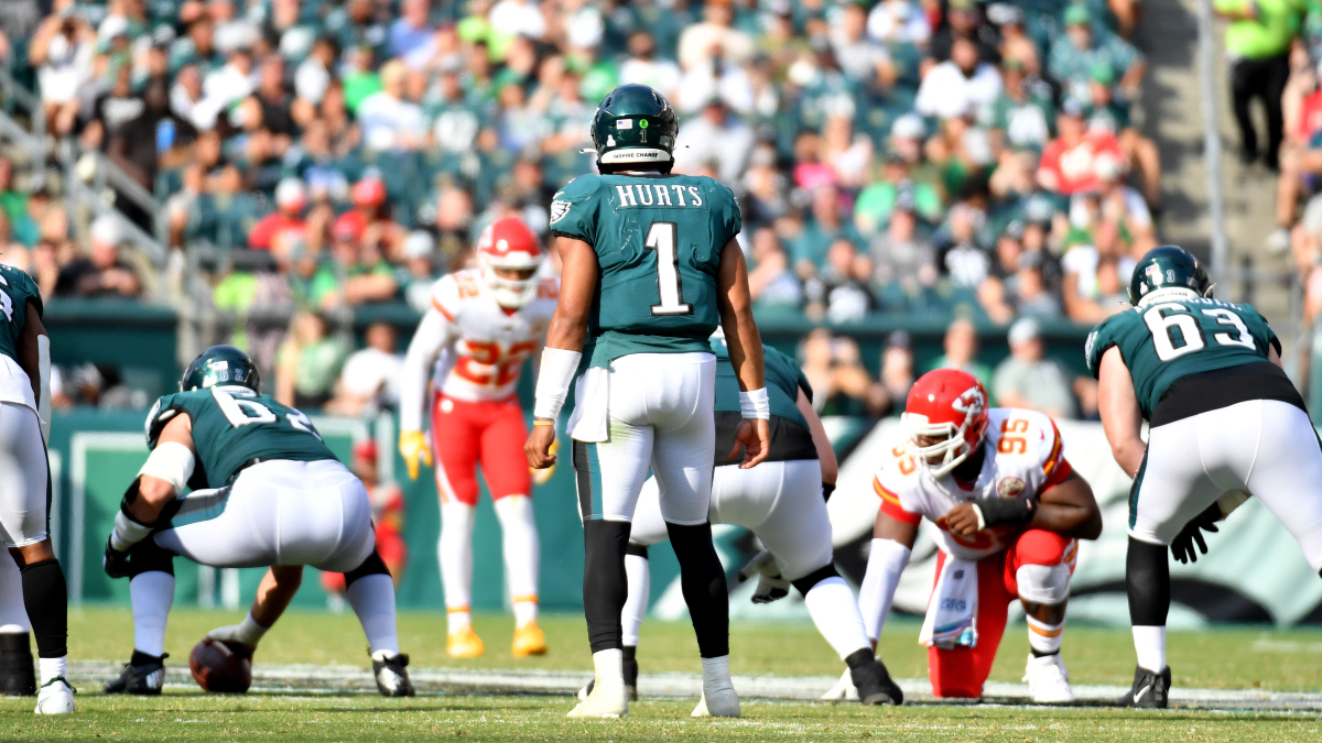 Philadelphia Eagles quarterback Jalen Hurts and New York Giants defensive end Ryder Anderson