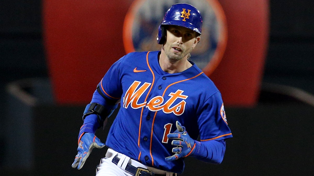 New York Mets second baseman Jeff McNeil