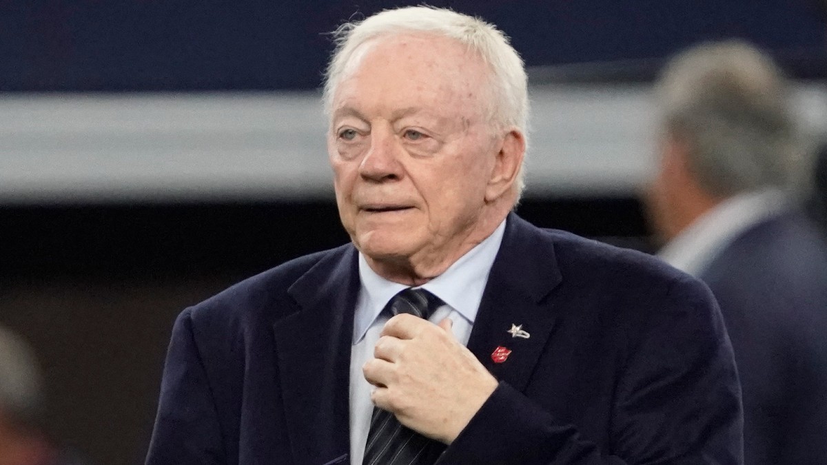 Dallas Cowboys owner Jerry Jones