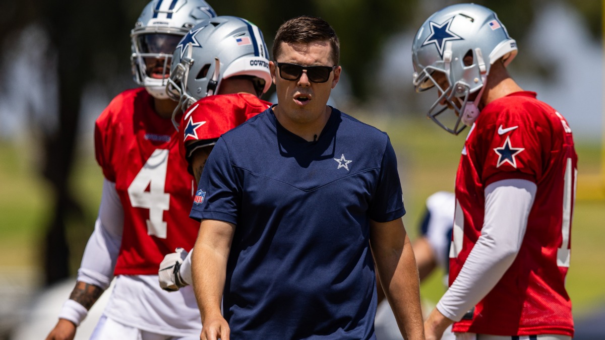 Los Angeles Chargers offensive coordinator Kellen Moore