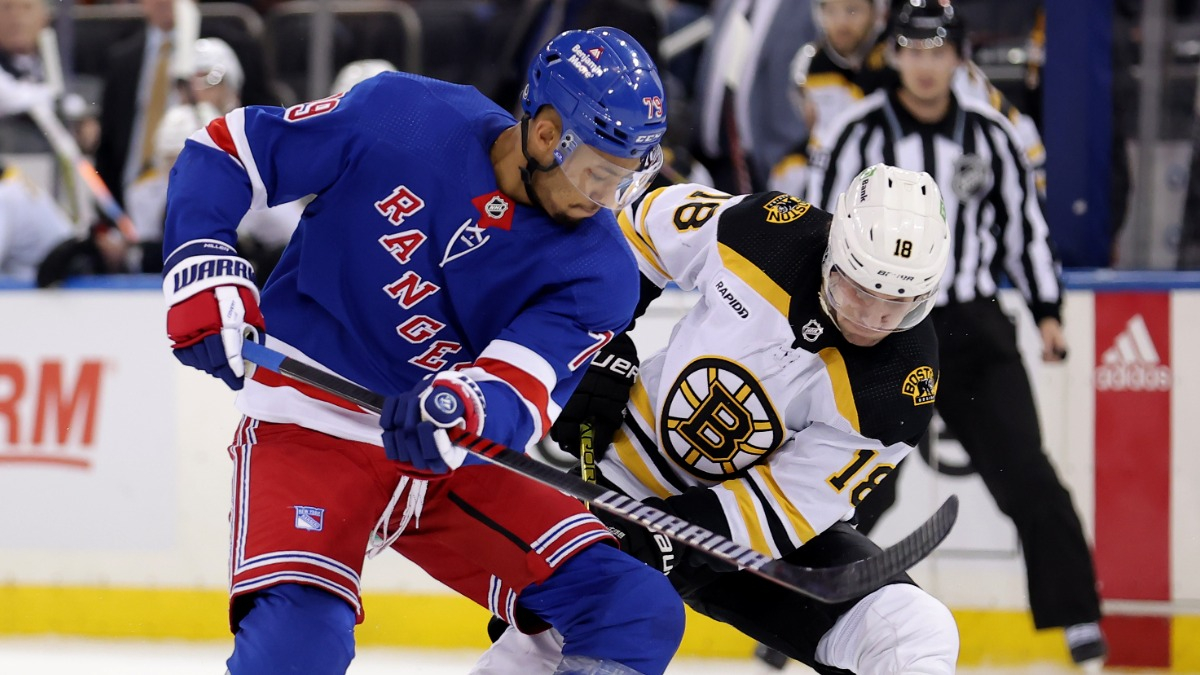 Boston Bruins forward Pavel Zacha