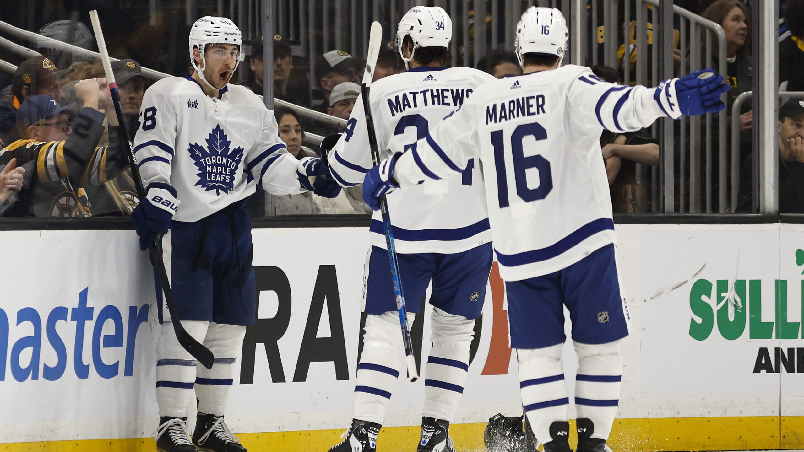 NHL: Toronto Maple Leafs at Boston Bruins