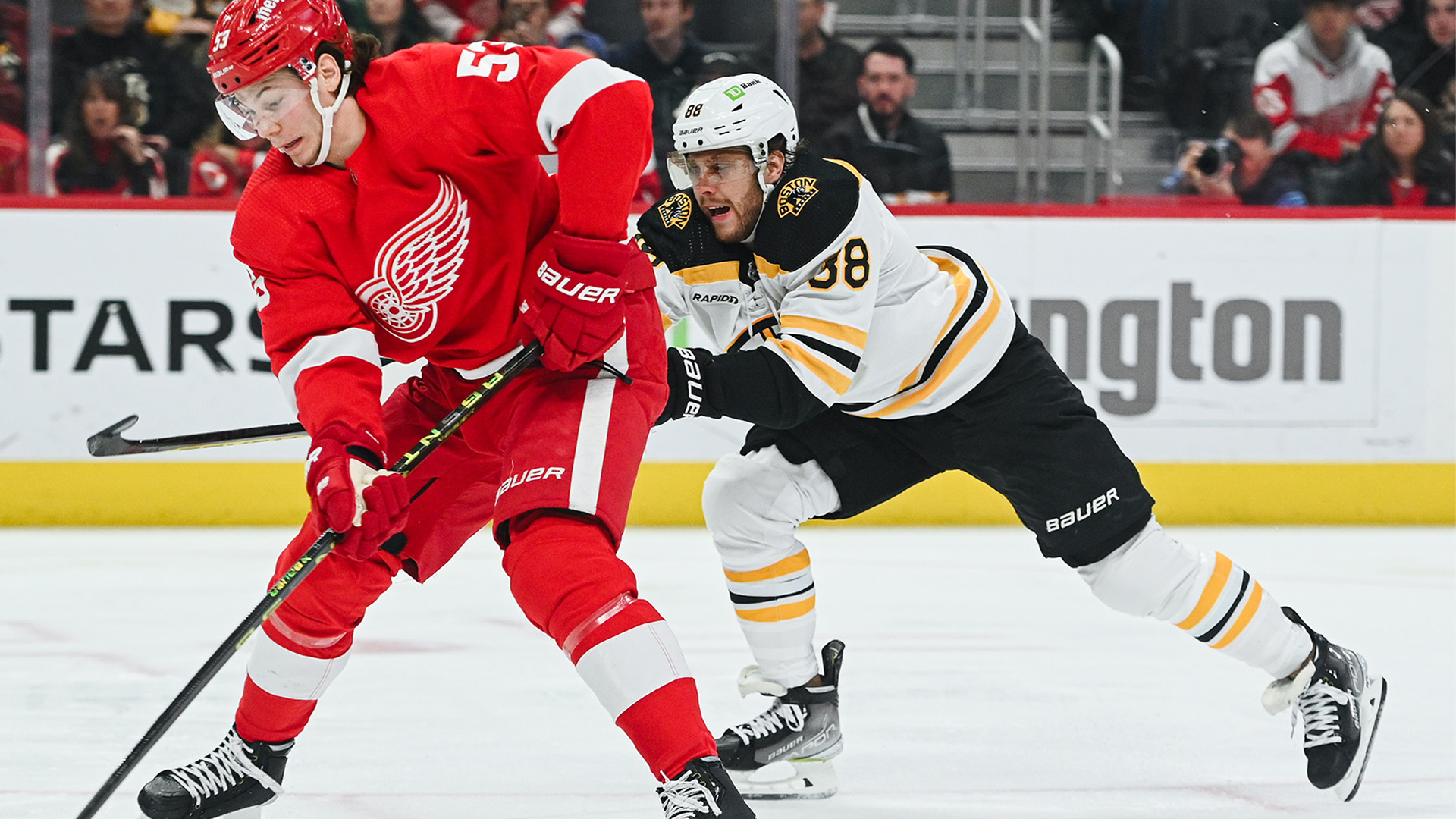 Boston Bruins right wing David Pastrnak