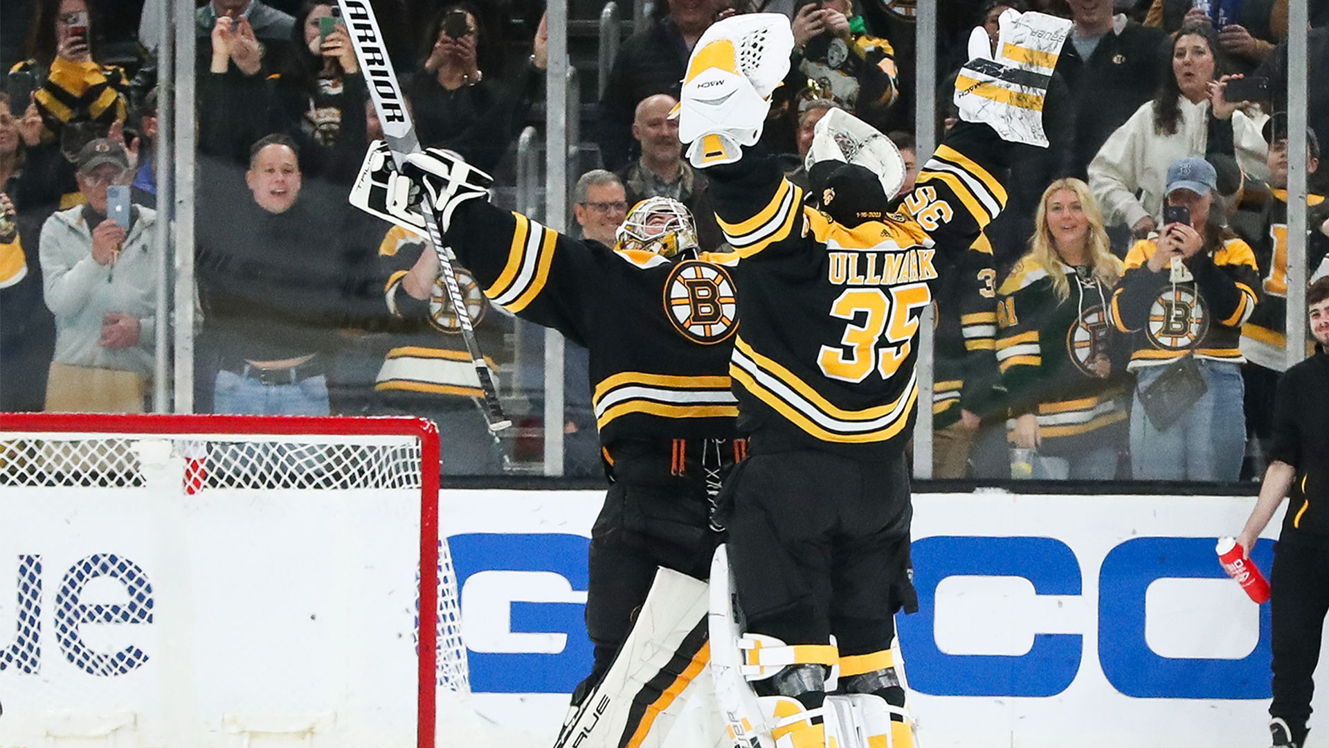 Boston Bruins goalies Linus Ullmark and Jeremy Swayman