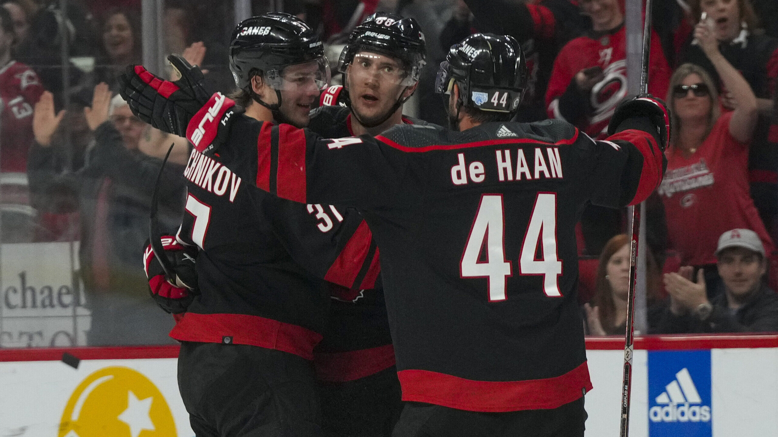 NHL: Ottawa Senators at Carolina Hurricanes