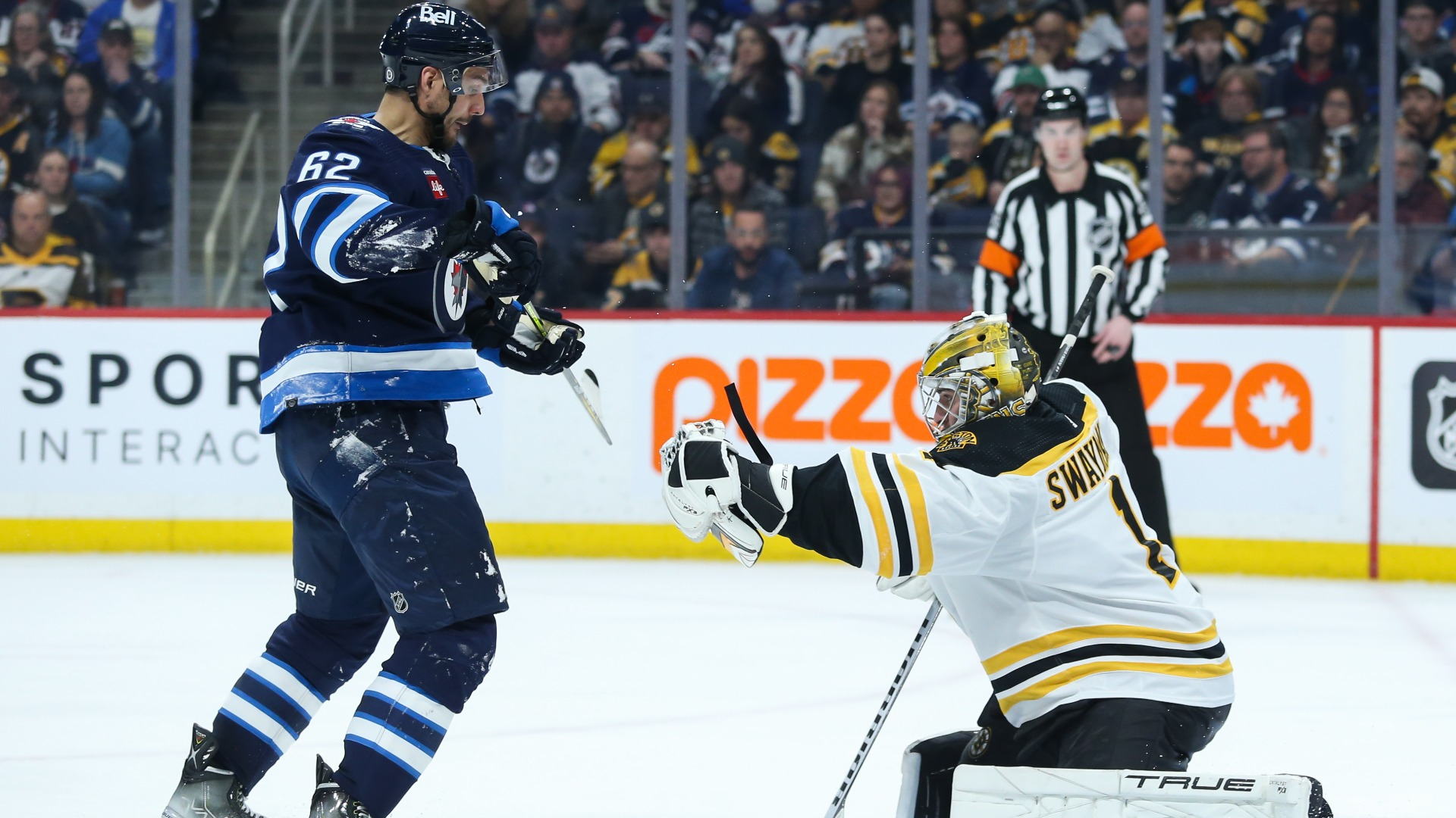 Boston Bruins goalie Jeremy Swayman