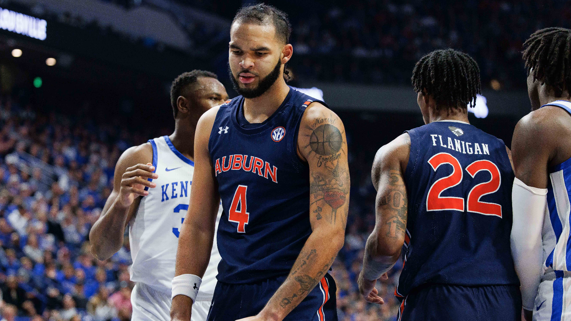 Auburn Tigers forward Johni Broome