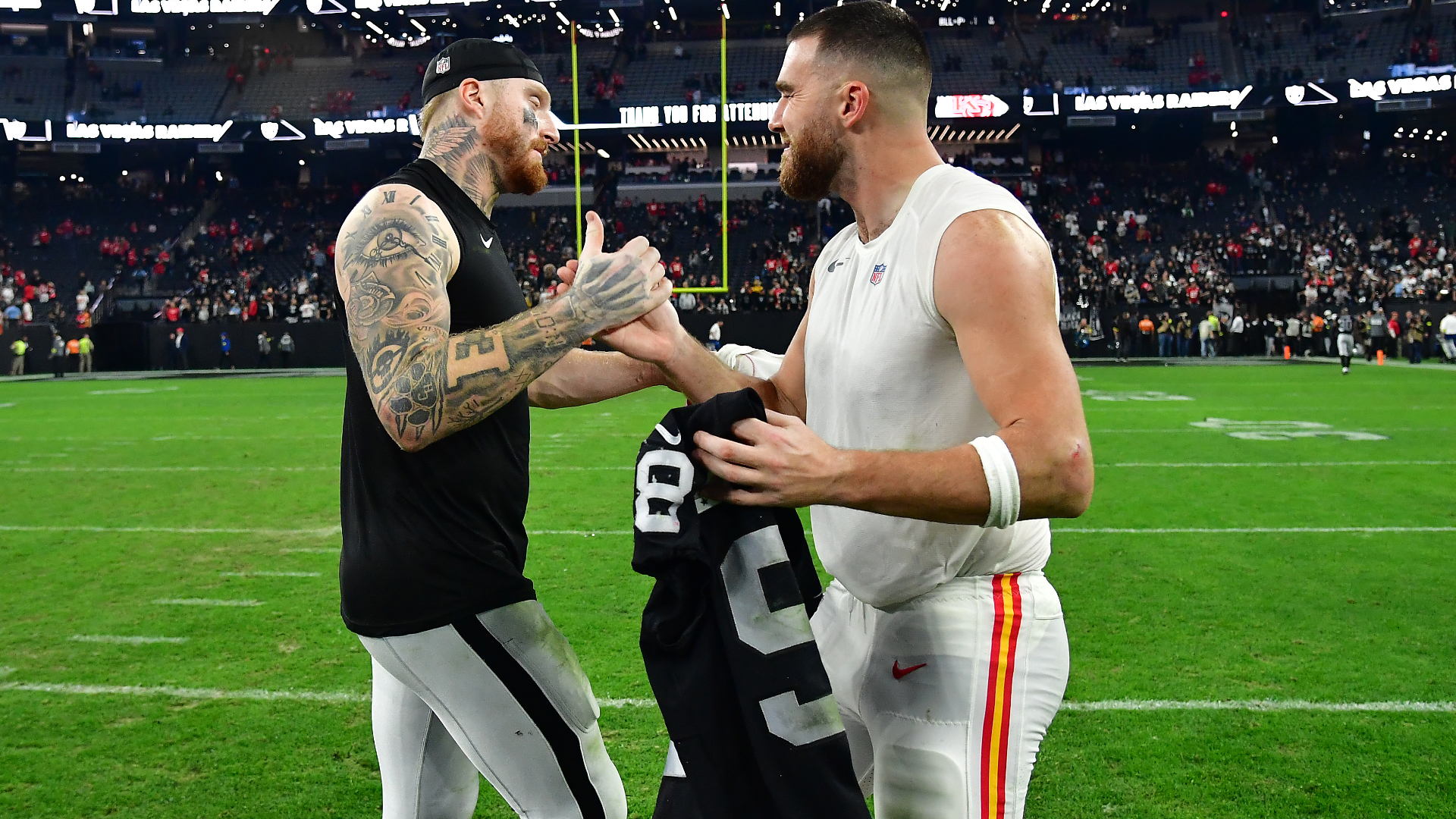 Kansas City Chiefs tight end Travis Kelce, Las Vegas Raiders defensive end Maxx Crosby