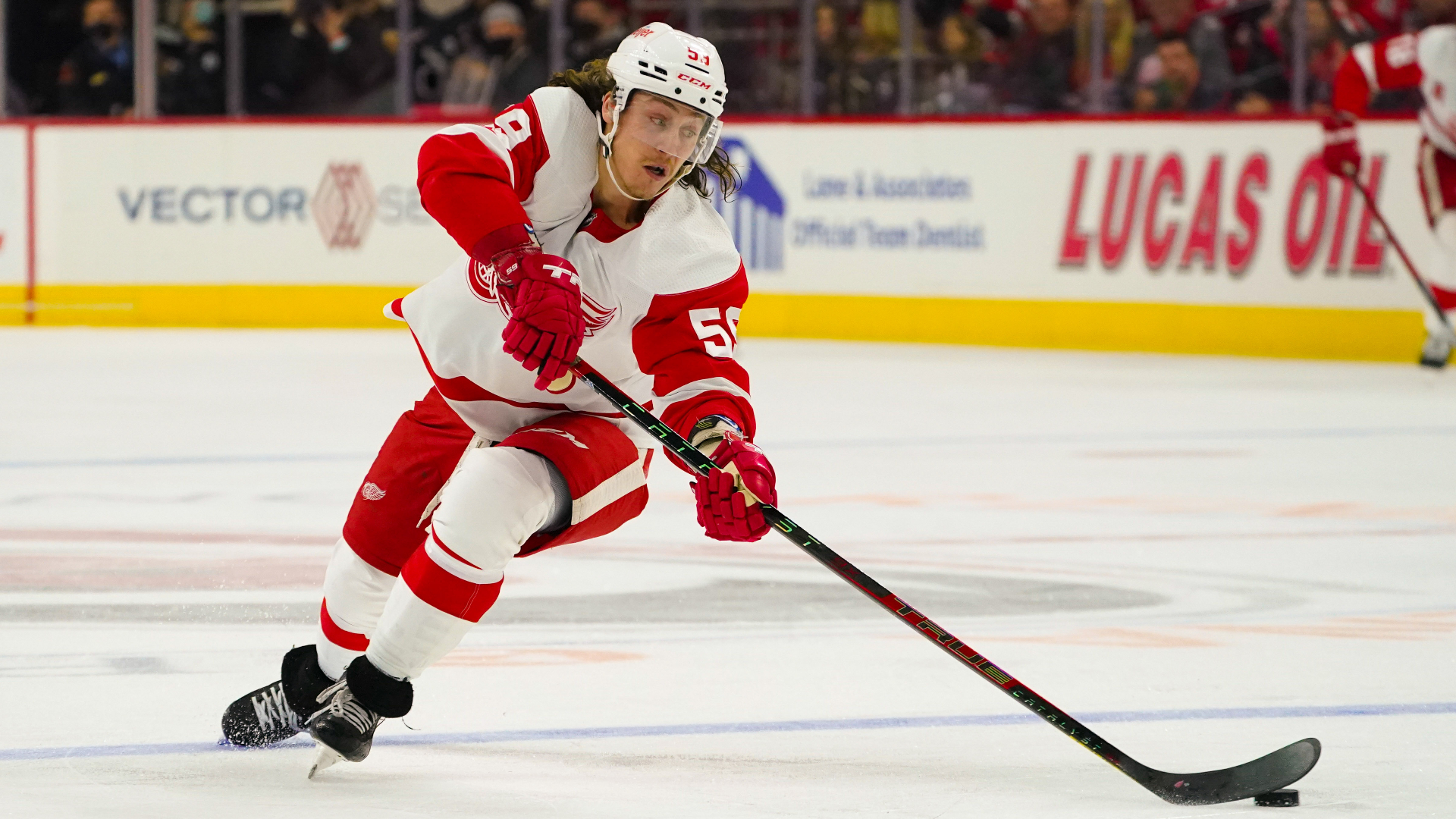 Boston Bruins forward Tyler Bertuzzi