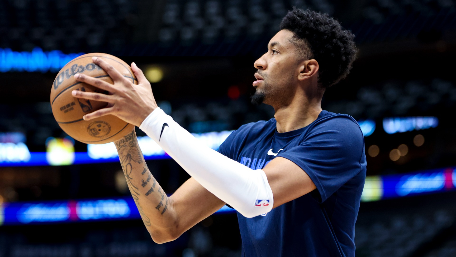 Dallas Mavericks forward Christian Wood